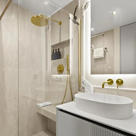 Apartment Luxurious 2-bedroom, Pool, Panoramic Views, Monaco - Hl Beausoleil